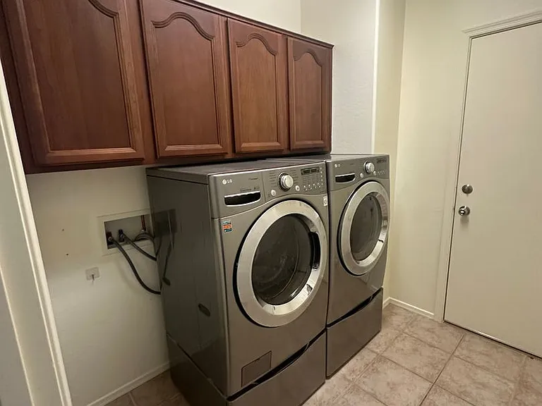 17409 W Woodlands Ave — Photo 12