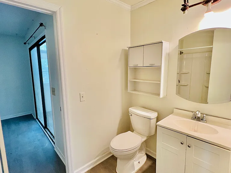 102 Pinewood Dr — Photo 11