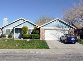 37024 Calle Grande, Palmdale, CA 93550