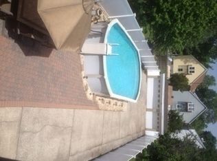 159 W 10th St, Bayonne, NJ 07002