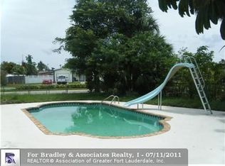 901 SW 67th Ave, North Lauderdale, FL 33068