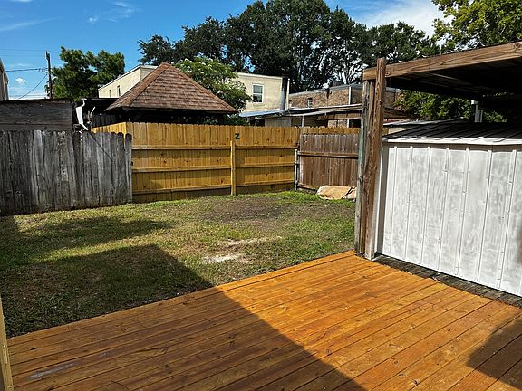3rd image of 3713 Terrie Ct