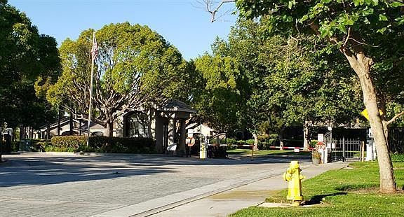 4th image of 5256 Caminito Ct