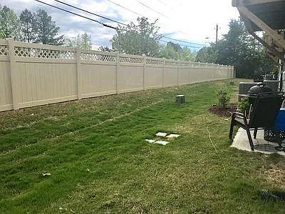 1407 Regents Ln — Photo 14
