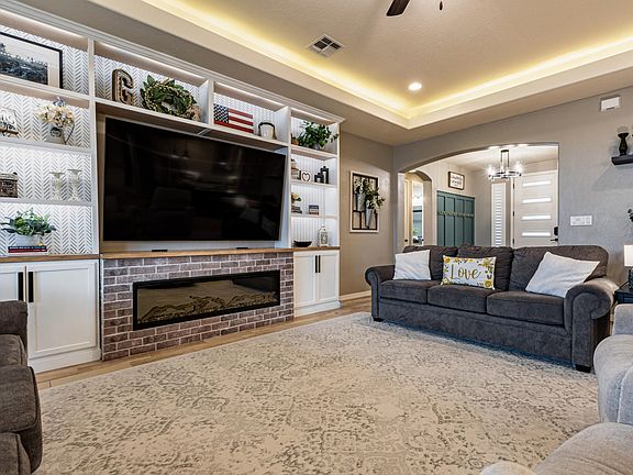 4th image of 8912 Desert Rain Rd NW