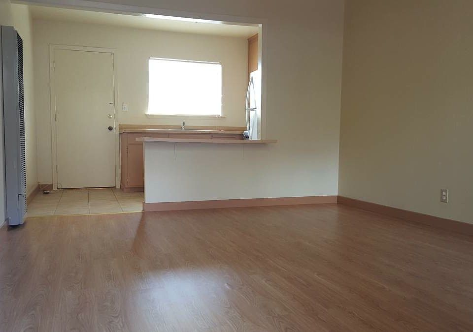 2nd image of 2462 Rock St APT 2