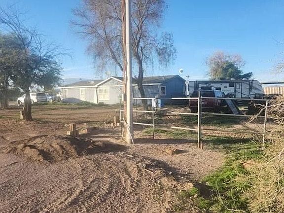 2nd image of 1131 S 387th Dr