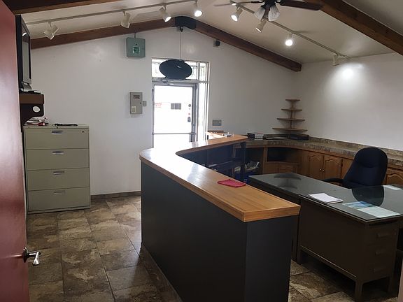 2nd image of 401 S Shelby St #1