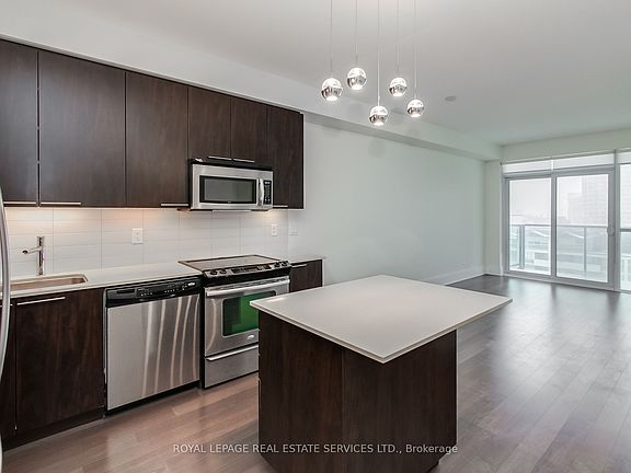 3rd image of 25 Broadway Ave #1408