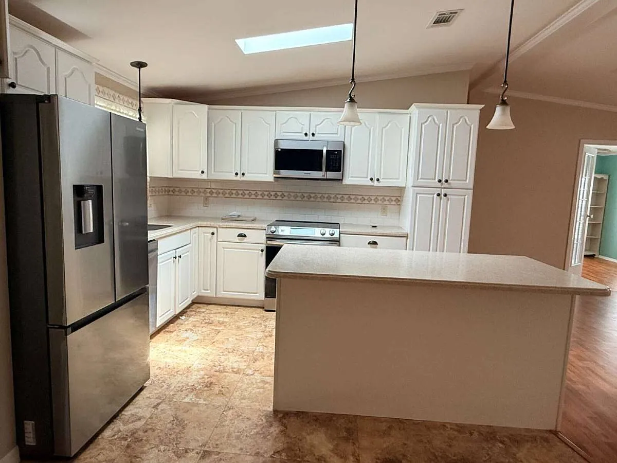 6 7th St W in Nokomis, FL 34275 — Photo 4