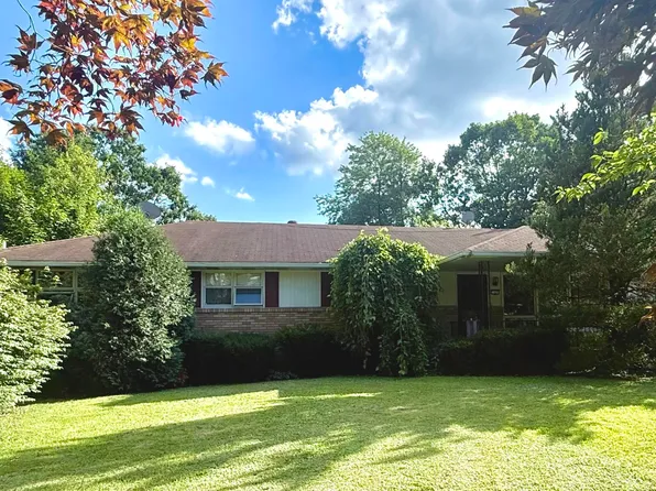 107 Laflin Rd, Wilkes Barre, PA 18702