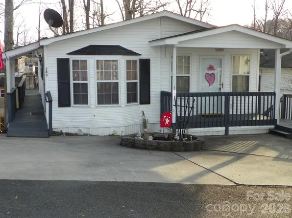 133 Pier Ave, New London, NC 28127