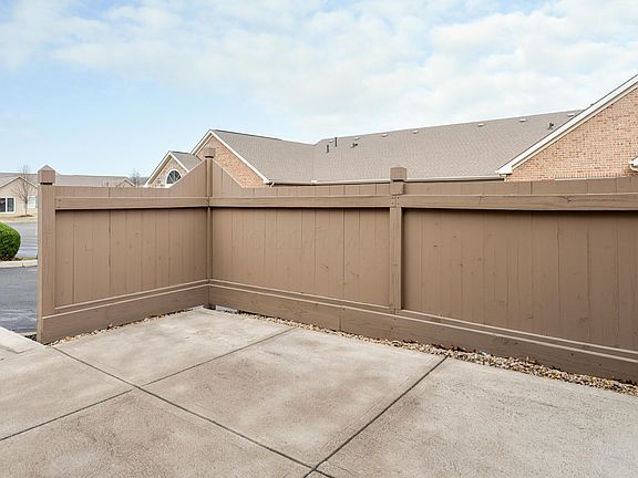5th image of 5696 Asherton Woods Dr