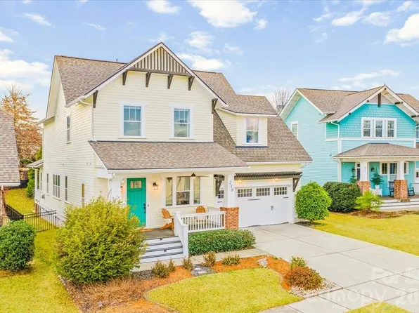 218 June Bug Ln, Fort Mill, SC 29708