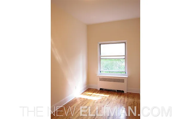 Rented by Douglas Elliman | media 37