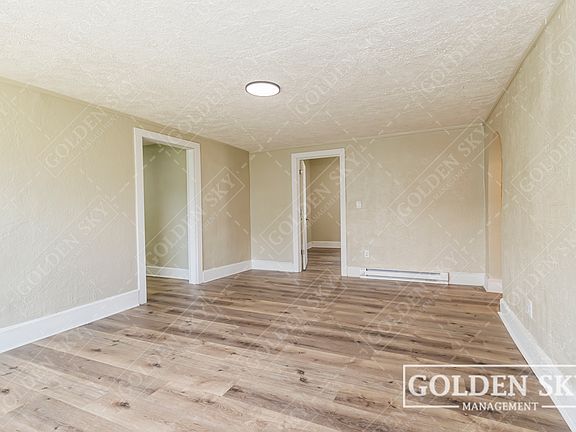 5th image of 2716 S Liberty St