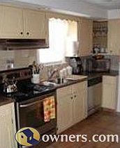 5th image of 445 Wilcoxson Ave