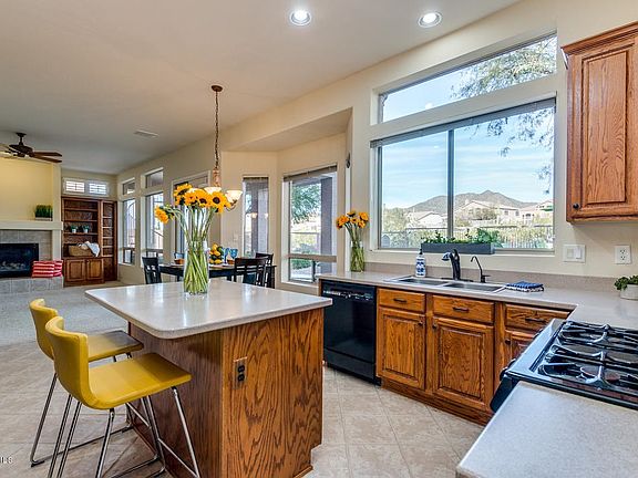 Spacious Kitchen w/Golf Course View
