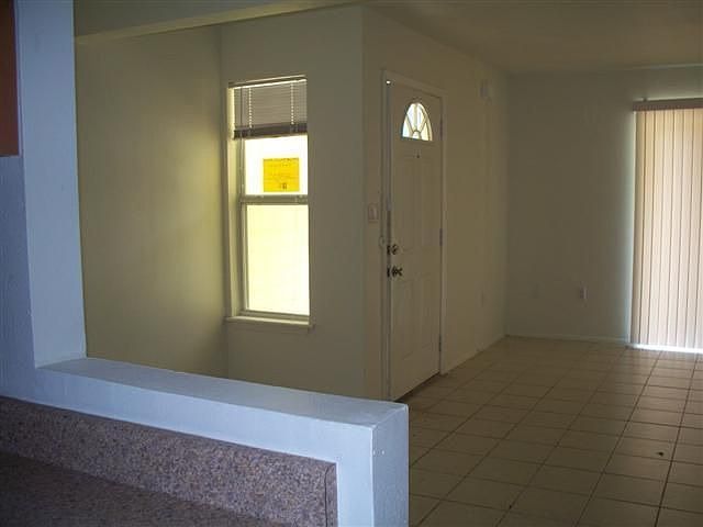 2nd image of 1500 Lake Shore Dr APT 212