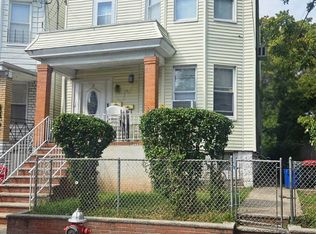 17 Bayside Pl #49, Jersey City, NJ 07305