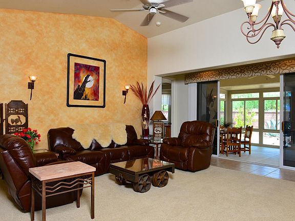 3rd image of 9374 N Cottage Garden Pl