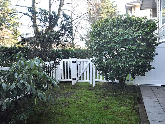 3rd image of 8880 Jones Rd #132