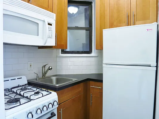 Rented by City & Suburban | media 9