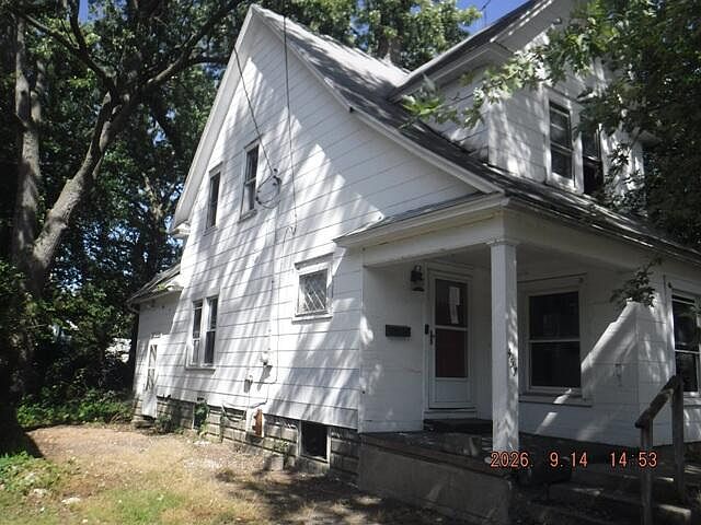 2nd image of 457 Clinton Ave