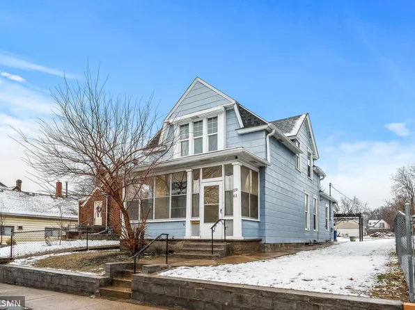 61 Manitoba Ave, Saint Paul, MN 55117