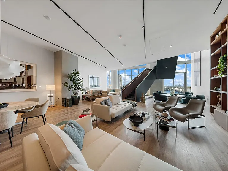 1400 Biscayne Blvd #3405 — Photo 35