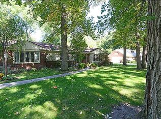 2748 Tamarack Dr, Toledo, OH 43614