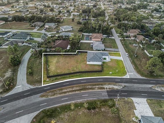 3rd image of 1124 NE 35th LN