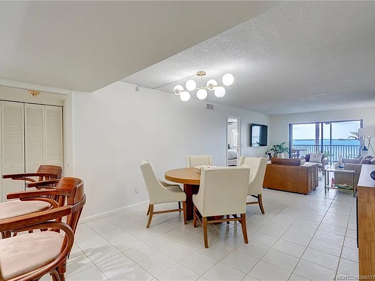 10 NE Plantation Rd #101 — Photo 11