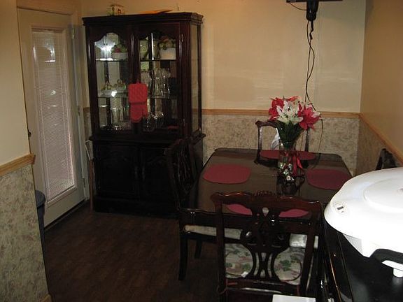 Dining Area adjacent to Kitchen