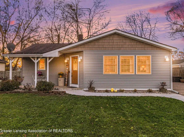 116 S Nelson St, Potterville, MI 48876