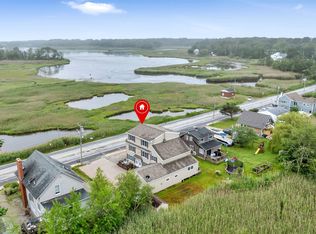 518 High St, Hampton, NH 03842