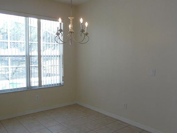 5th image of 1506 N Hampton Dr