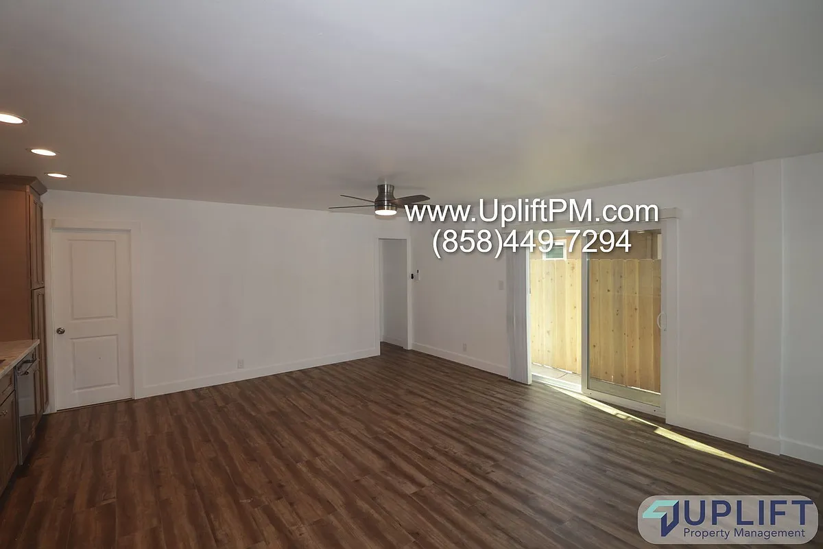 Building Photo - 1225 Capistrano Ave #B
