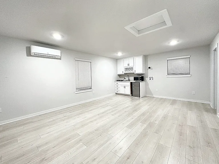 346 Garner Dr #B — Photo 3