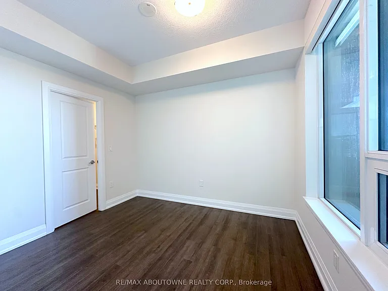 2333 Taunton Rd #901 — Photo 11