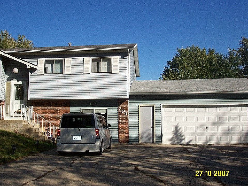 1st image of 204 Kenilworth Dr