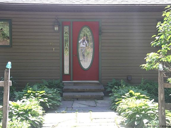 2nd image of 43 Megan Dr