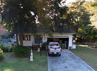210 Dolphin St, Cape Carteret, NC 28584