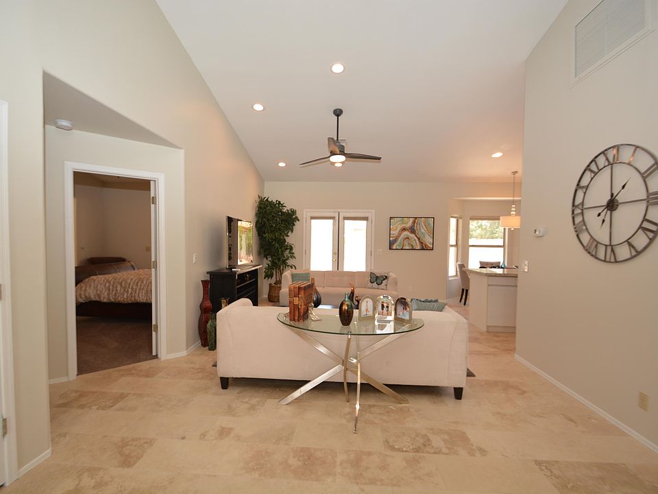 1st image of 3810 E Wildwood Dr
