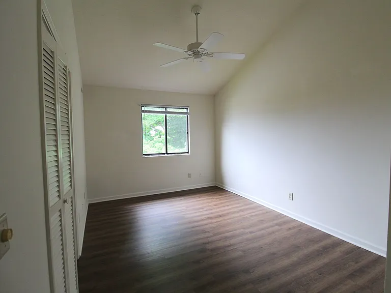 1116-11 Blue Ridge Dr — Photo 12