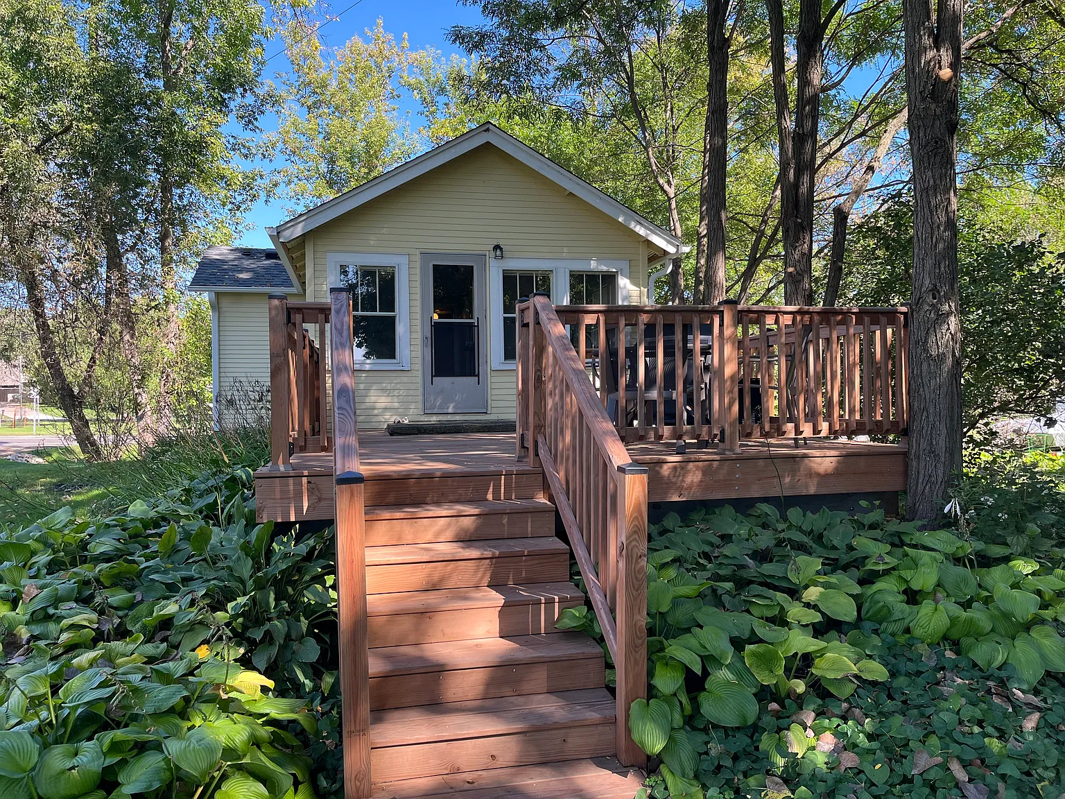 Live On The Lake! — Photo 1