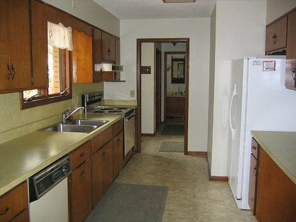 2nd image of 165 Safford Drive