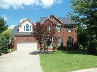 4604 Walnut Knoll Dr, Matthews, NC 28105