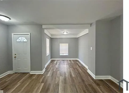 2600 Robb St — Photo 7