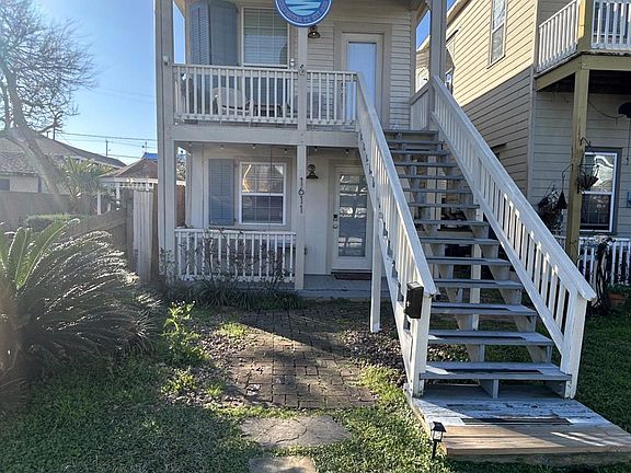 4th image of 1611 Avenue N 1/2